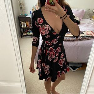 🛑SOLD🛑 Floral black and red semi-wrap dress